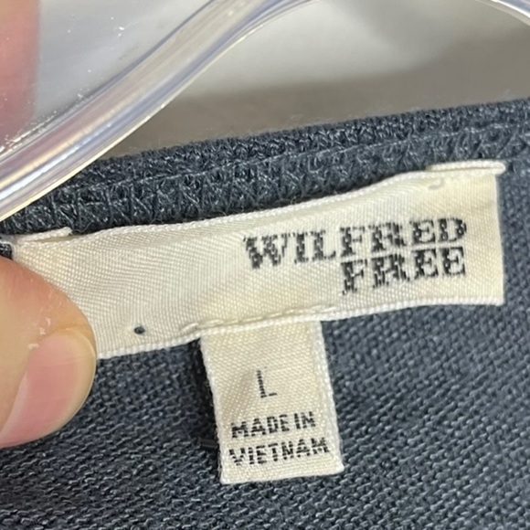 WILFRED Free Klum Bodycon Wrap Dress Aritzia Grey - Picture 5 of 7